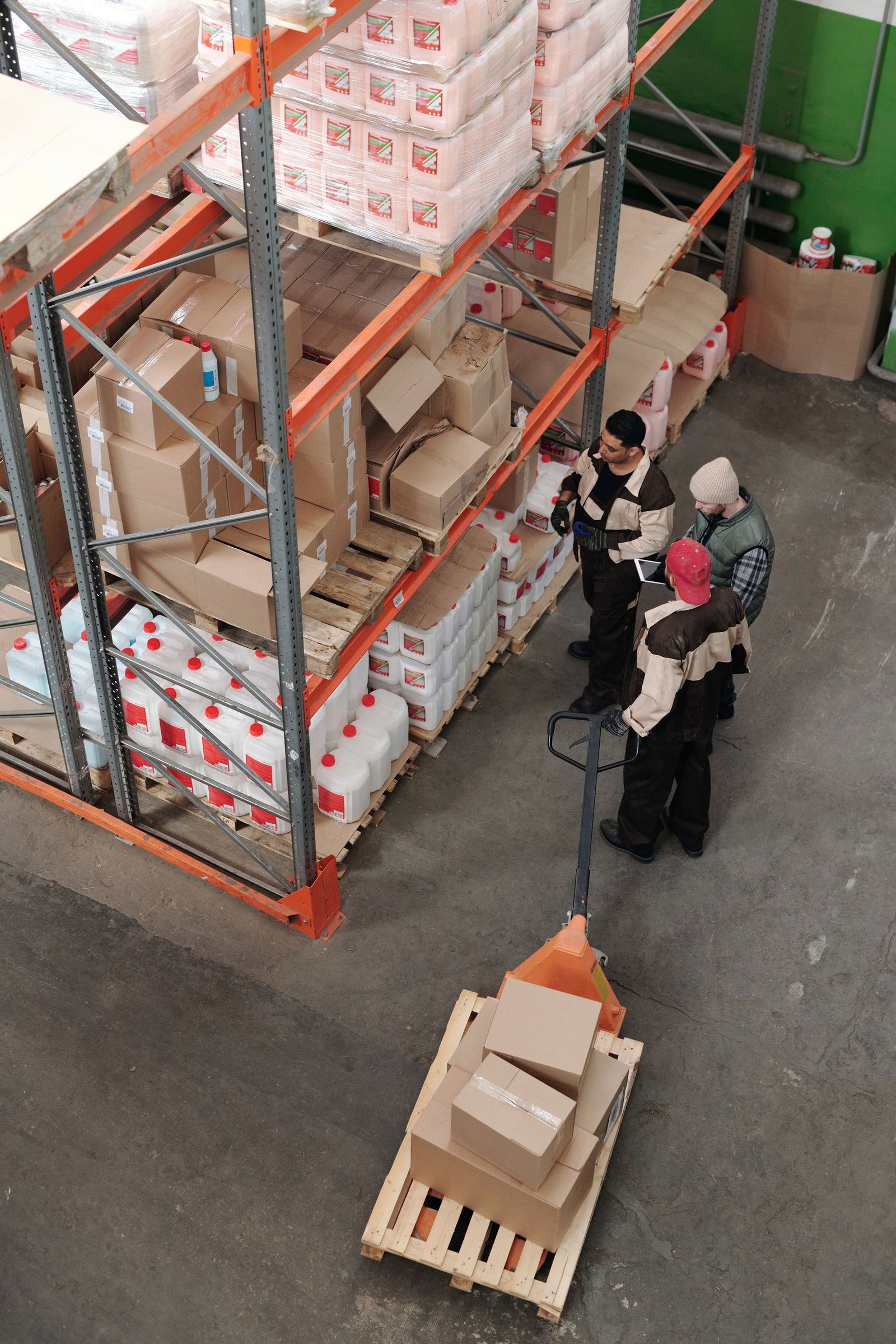 Worker Handling Staffing Agency in Davenport, FL | All Care Staffing